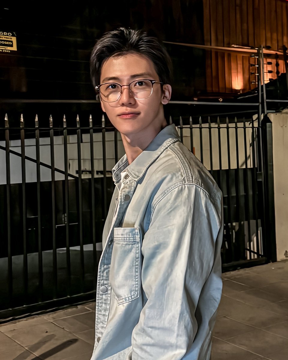 boyfriend                                  father
