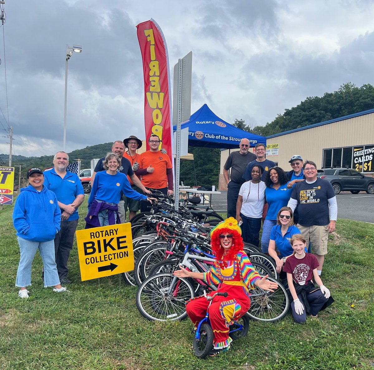 First collection for fall 2024: 71 bikes (!) and 13 sewing machines from the East Stroudsburg Rotary and Smithfield’s Rotary — with a clown Rotarian!!