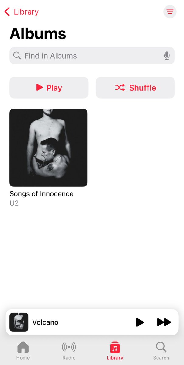 jxeeno's tweet photo. @WeirdTechMedia @Tegan_Writes @raejohnston it’s still the only album i have on apple music 😭 https://t.co/Xo8IEO9iEr