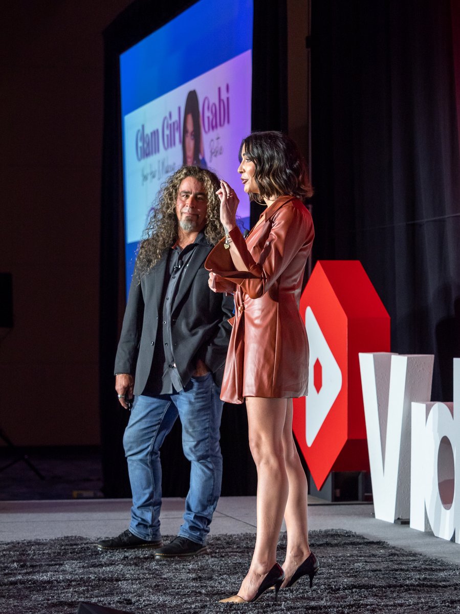 “It’s really important for each of us to show up as real people.” - Gabi Soares speaking alongside @daniel_batal

How do you ensure authenticity shines through in your content?