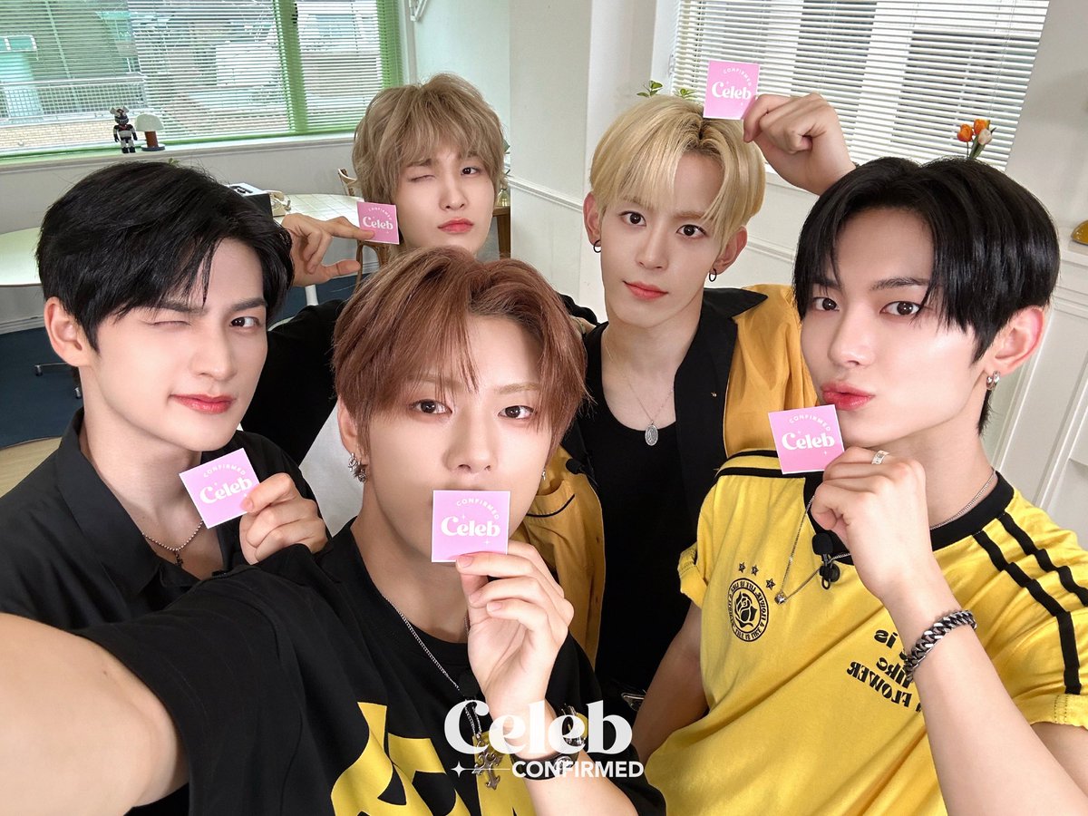 CelebConfirmed's tweet photo. Stop scrolling right there!🤚🚨
 
We just thought you needed to see these selfies before continuing with your life. You’re welcome😉.

#FANTALK2 with #NOWADAYS Ep.2:
✨OUT on Friday at 11 a.m. KST
🎥On Celeb Confirmed YT channel

#나우어데이즈 @CUBE_NOWADAYS https://t.co/CoWLBiFK9e