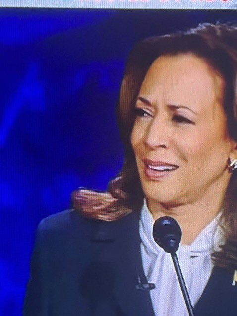 Rod_Boston's tweet image. I can't decide which of Kamala's "You're So Full of Shit" face I Iike best. #debate2024