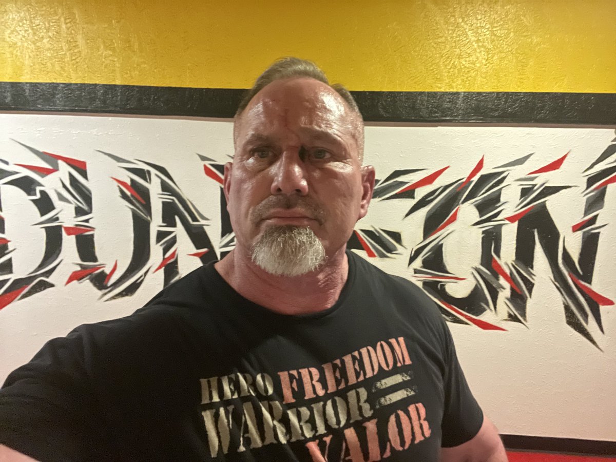 bdckool's tweet photo. Ok, 2 weeks post op. Stitches removed today. Now to continue healing. In 8 weeks I have another follow up. Still in the #gym, no pain no gain right!! No matter what, stand tall and continue onward! #Life is forward. Much love, 👊🏻😎 

#Actor #SkinCancer #BasalCell #Recovery https://t.co/s7AAAqFyzM