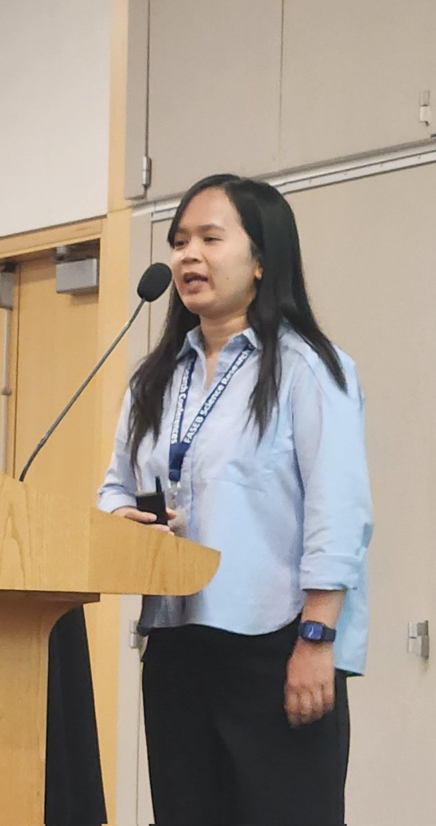 🔬🎸🚴♂️💻 🄼🄸🄻🄻🅂 🄻🄰🄱 (@millsjc67) on Twitter photo At #GTSRC24 Thanh Nguyen tells us about the earliest events in #paligenosis. ISR and ER-phagy and amazing cell rearrangements.
<a href="/bcm_gihep/">BCM Gastroenterology</a> <a href="/BCMDeptMedicine/">BCM Department of Medicine</a> <a href="/BCMFromtheLabs/">From the Labs at Baylor College of Medicine</a> <a href="/tmcddc/">TMC Digestive Diseases Center</a> At #GTSRC24 Thanh Nguyen tells us about the earliest events in #paligenosis. ISR and ER-phagy and amazing cell rearrangements.
<a href="/bcm_gihep/">BCM Gastroenterology</a> <a href="/BCMDeptMedicine/">BCM Department of Medicine</a> <a href="/BCMFromtheLabs/">From the Labs at Baylor College of Medicine</a> <a href="/tmcddc/">TMC Digestive Diseases Center</a>