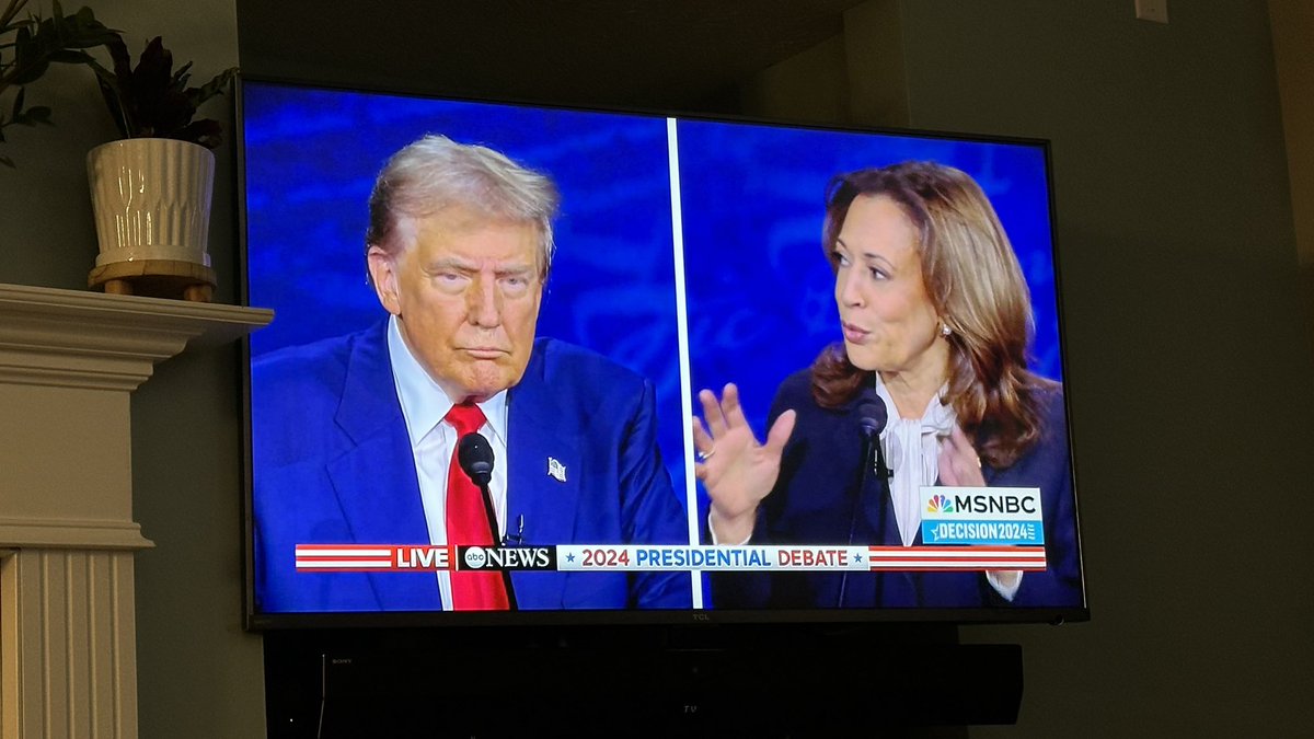 **Not once** did Trump look at Harris during the debate.  Not once. #harris #VoteBlue #VoteBlueUpandDownBallot