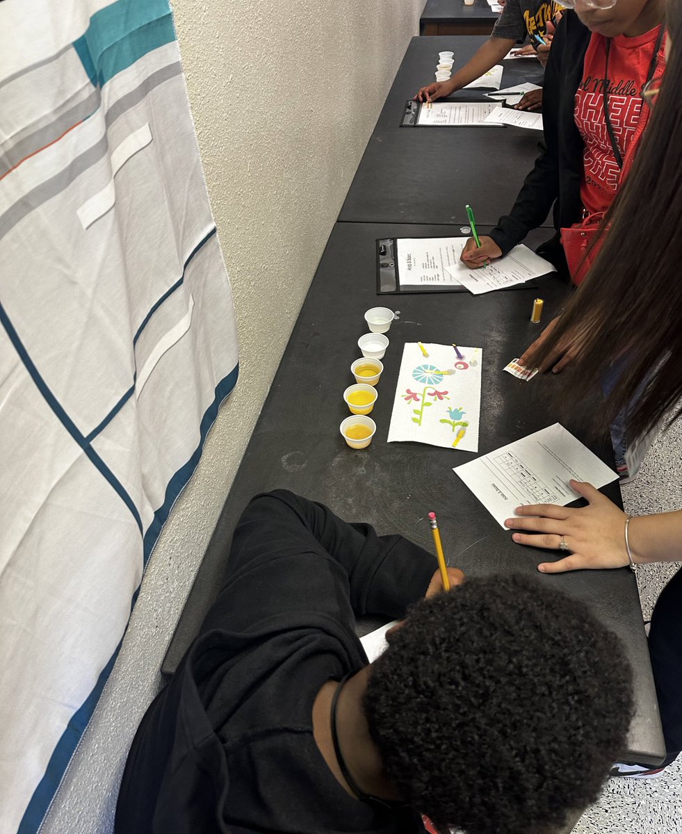 🔬✨ Exciting day in the lab for our8th graders!Students conducted hands-on experiments testing different acids and bases, all while recording the pH levels on the pH scale.Learning by doing makes science come alive! 🌡️📚 ScienceInAction HandsOnLearning 🧪💡 <a href="/Byrd_Middle/">Byrd Middle School</a>