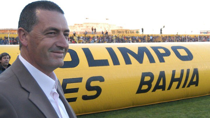 Una clase más del maestro. 🚬