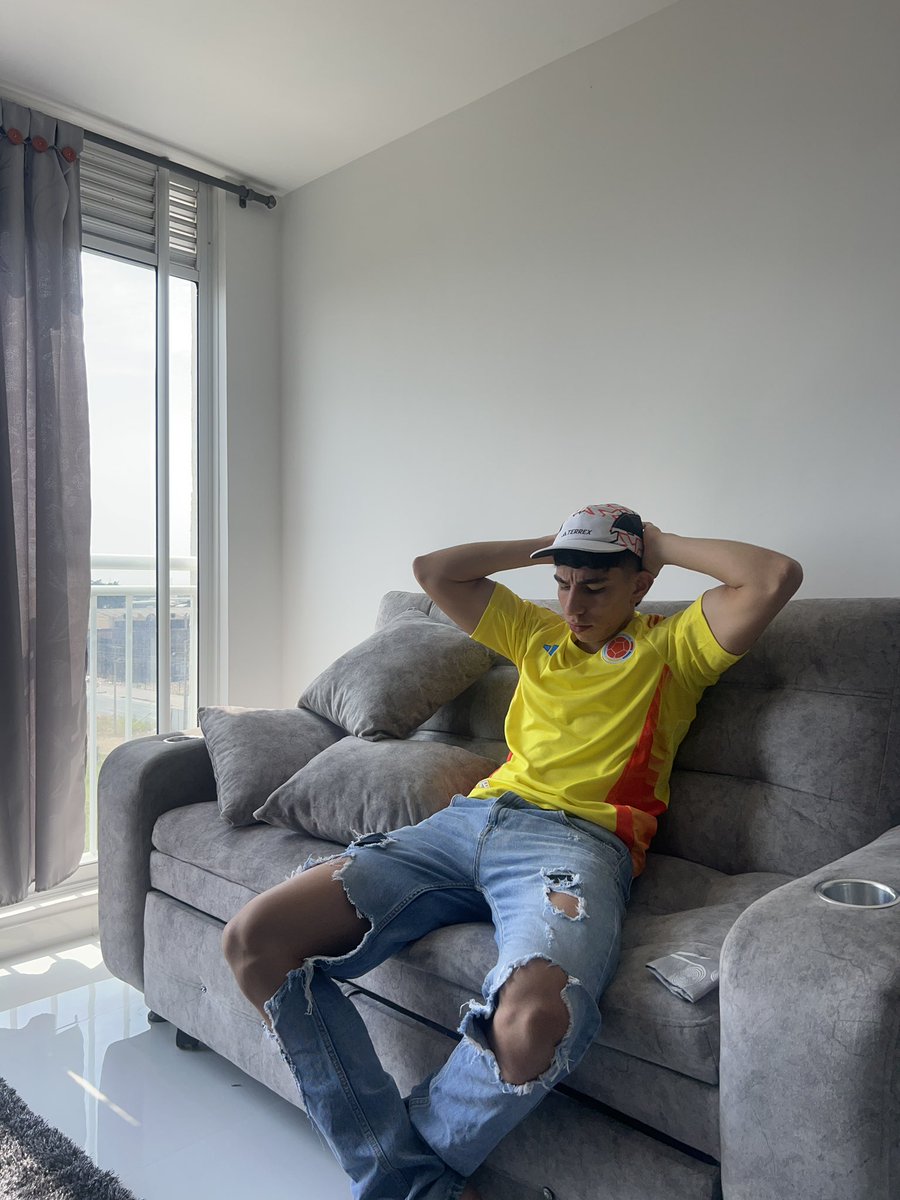 EstebanG2_0's tweet photo. Que rico ser colombiano 🇨🇴
Accede a mis vídeos y fotos más exclusivos 😈
https://t.co/D5YrHAqayZ https://t.co/6ZGCf1KXyW