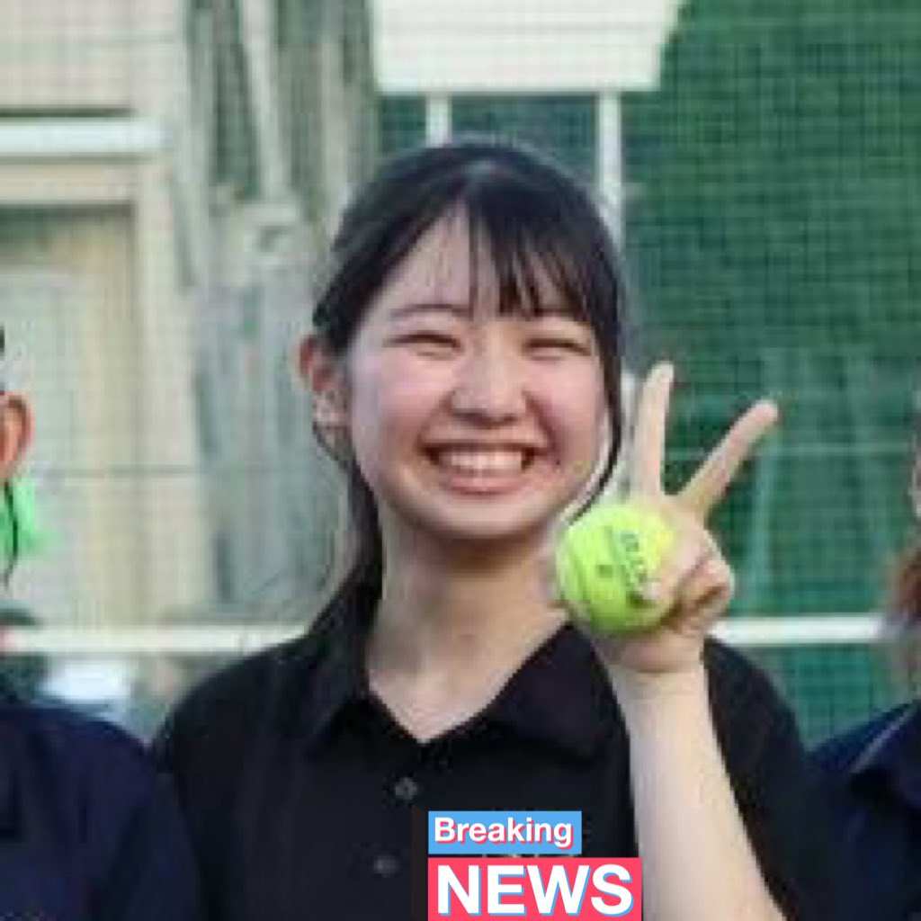 元真っ黒テニス部が白くなった方法🎾🫶
日焼けがトラウマで、色々試したし、努力した。

顔だけじゃなくて指の先まで色白目指したの！

✅←これがガチでおすすめ

デートとか撮影予定がある子、運動部の女の子に見て欲しい。

あと我ながら素敵な笑顔😊
 #メイクレシピ