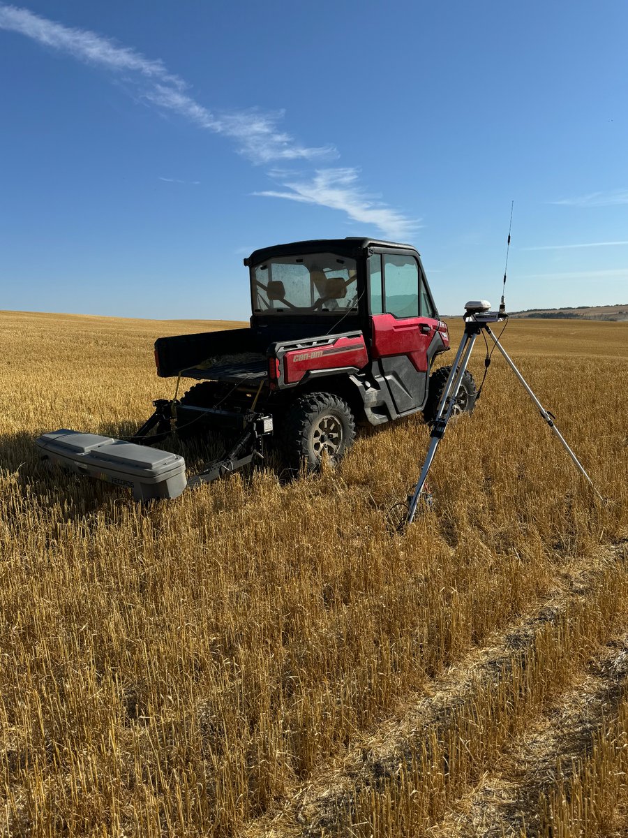 AlmbergColton's tweet photo. Back in the Saddle! Already preparing for next year. Mapping this week in McLaughlin, AB. First time I have worked in this area since 2013 being just out of College. 1400ac down and 4100ac left to go in this neck of the woods. https://t.co/yPAHMP1sjk