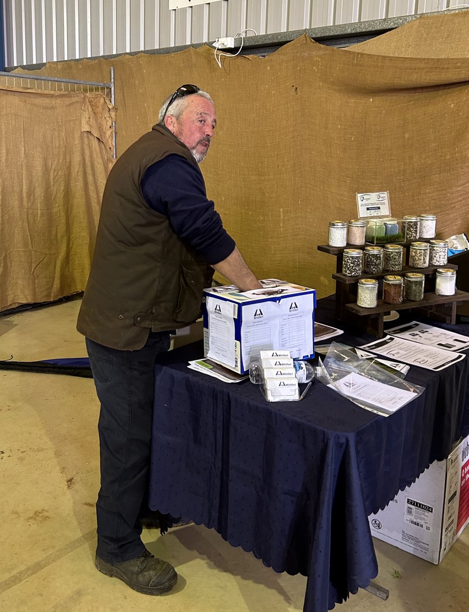 Winners are Grinners!
Thanks to Andrew Kitto from Dyson Wools, drawing the Baby Weber Q winner at Newdegate.
The winners were:
Dowerin: Alex Stevens
Newdegate: Merv Ogilvie
The Whitfert team will be in touch with the winners ⭐