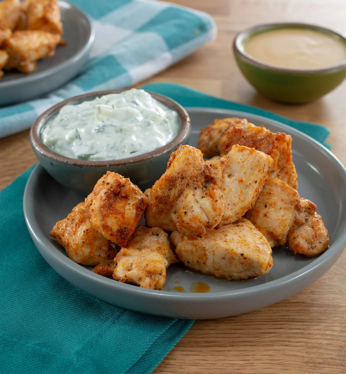 cosoriph's tweet photo. Crunch on this!  Dive into these irresistible Air Fryer Chicken Bites, perfectly crisped to golden perfection in our Cosori Air Fryer. Paired with your favorite dipping sauces, they're the ultimate treat for any time cravings! Why wait for a special occasion? 

#CosoriKitchen https://t.co/jtSFq9GvfS
