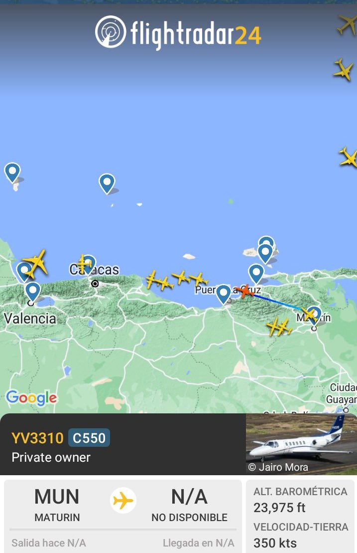 Enchufados regresando a casa tras ver el juego en Maturin.

Pobre Venezuela, saqueada por una banda de malandros.