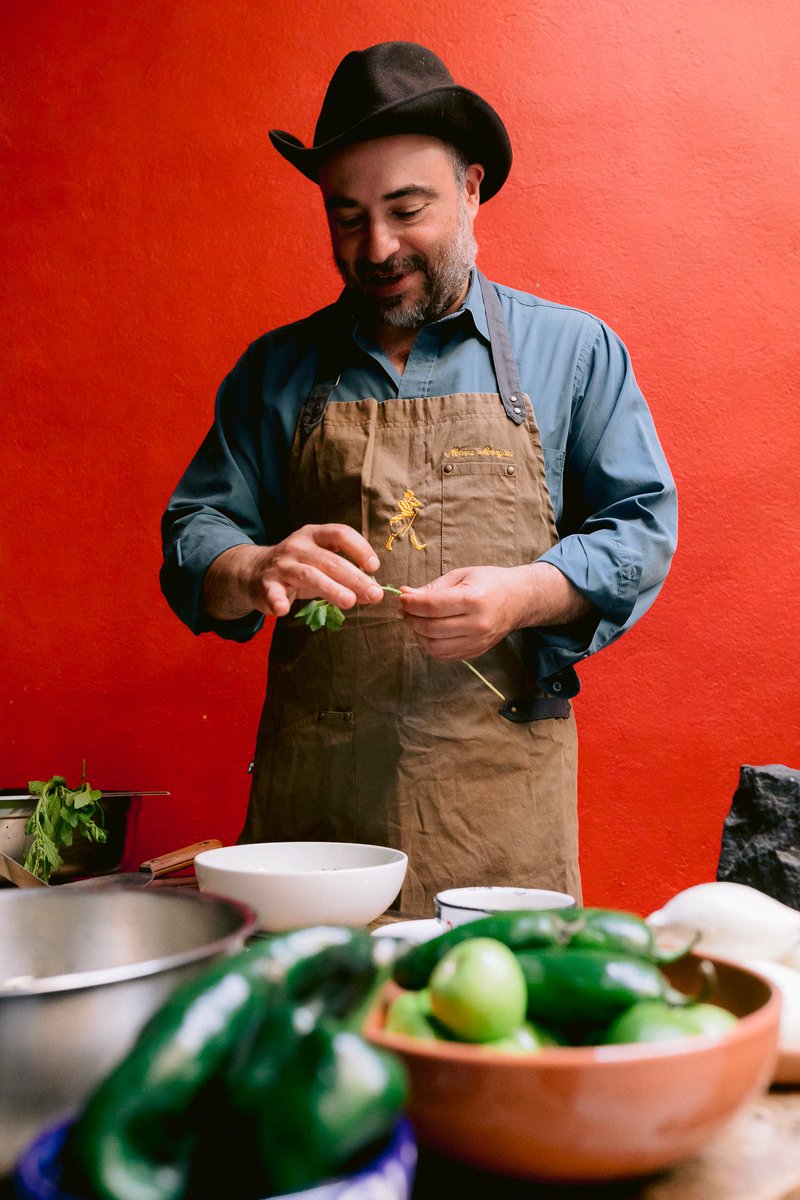 Pozoles &amp; Chiles en nogada
PARA LLEVAR.
Recibiremos pedidos hasta el viernes 13 de septiembre.
Entregas el viernes 13 de septiembre después de las 2 pm y hasta el domingo 15.
&amp; PARA DISFRUTAR AQUÍ TAMBIÉN HAY
Pozoles &amp; Chiles en nogada

Ordena o reserva vía WA
+52 55 8425 6533