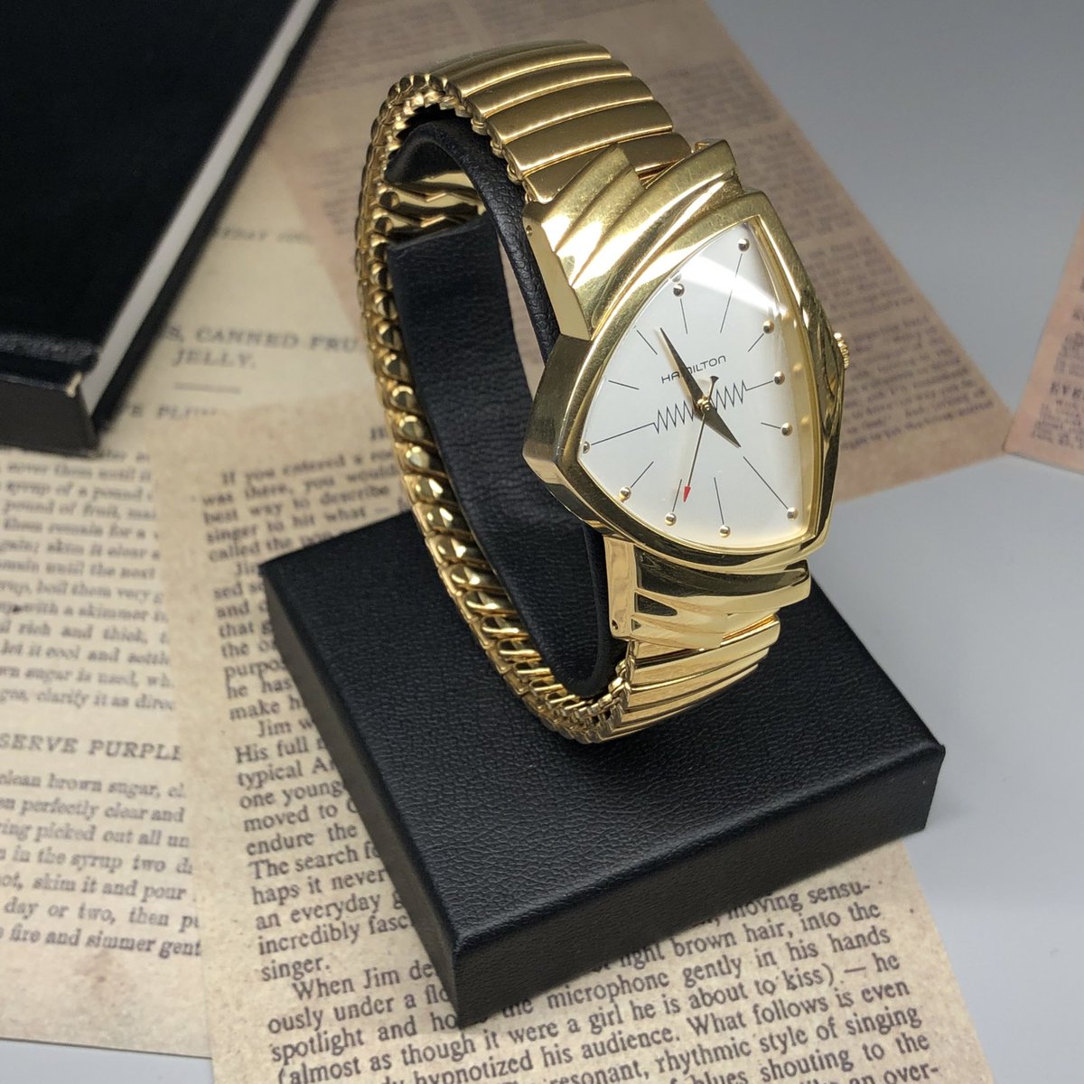 HAMILTON #Ventura エルビス・プレスリーが愛用していたことであまりに