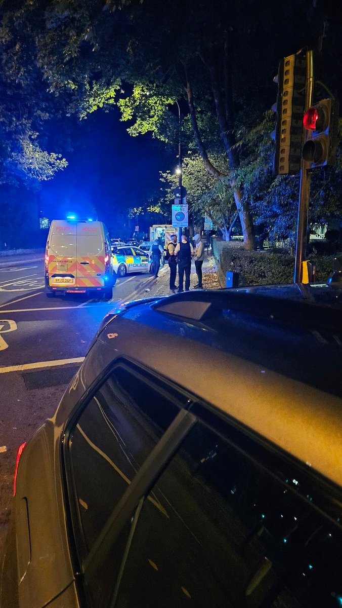 Simon Daniels tweet media