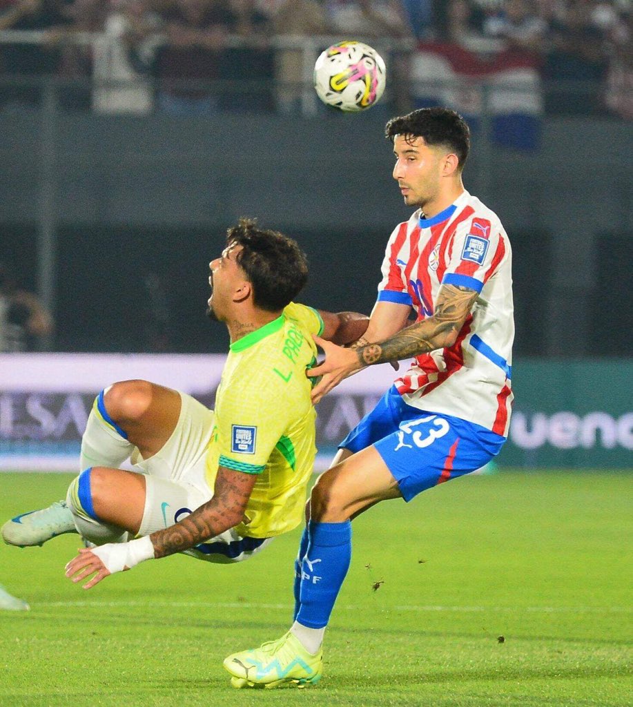 El partido que jugaron de Damián Bobadilla y Mathías Villasanti es para exhibirlo en todas las escuelas de fútbol del país. 

Intensidad, inteligencia, oficio y sacrificio 👏🏼🇵🇾