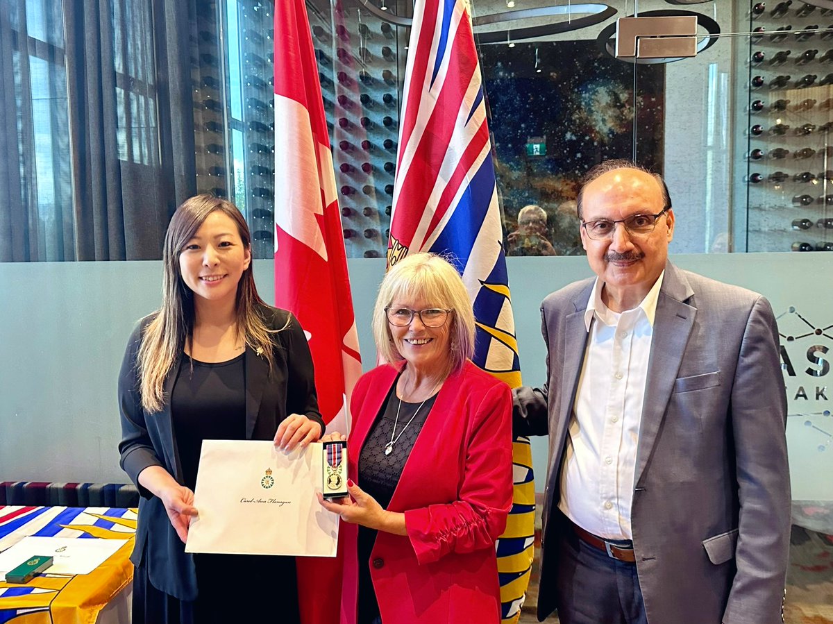 KatrinaCHome's tweet photo. Honoured to nominate community members for the #KingCharlesIIICoronationMedal in recognition of their many contributions. 👏

I’m grateful for their leadership, dedication, and tireless efforts in making our community kinder and safer for many people and families.🏡 #Burnaby 1/4 https://t.co/vOCiOHxH90