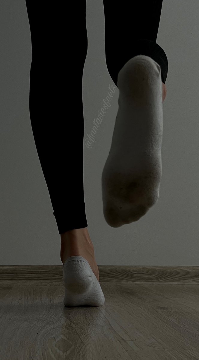 fantasiesfeets's tweet photo. 🎈KONKURS Z OKAZJI 1000 OBS🎈

Co do wygrania?! Jedna parka naszych skarpeteczek! Brudnych i zniewalająco aromatycznych! 🧦 

🎁Warunki: 
•Obserwacja naszego konta!
•Like pod tym postem!
•Podanie dalej! 
• Zostawienie komentarza pod postem Opisując jednym słowem Królowe Lenę i Angelę! 🔥

Losowanie odbędzie się po 72h od teraz‼️ Powodzenia kundle! 🐶😈

(Oczywiście śmiecie które próbowały nas oszukać nie mają prawa w wzięciu udziału w konkursie!)

Findom femdom footfetish soles humanatm domination moneyslave feet skarpetki socks finsub bankomat rajstopy bankomat sługa  @rt_feet
@FindomPolish @CuriousFindomme @PolskiFindom @rtfindom #findom #tendom #domina #stopki #feet #paypig #kundel #skarpetki #socks @FindomPolish @PolishFindomFan @rt_promo2k @RTDoms @PolishFootSlave
@biznesmenel @PL_FINDOM @PromoSlavePL @PromoFinDomPL @PolishPromoAcc @rtfindom @HOTfindomRT @FinDommes
@Paypig1976pig @crazyFFFetish @Betmepls_ @Feetcentral13 @FootParadiseRT @KarolG13579 @Rtslave23 @rt_feet
@PolskiFindom @RTslavePuppy @rtfindom #cashmeet #cashmeetwarszawa