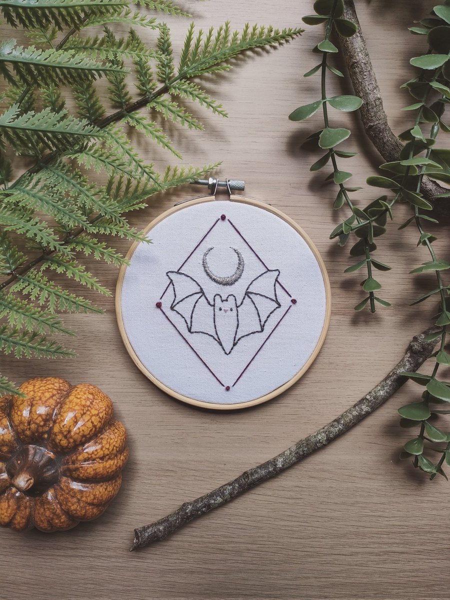 xulabon's tweet photo. Autumn vibe 🍂🎃 https://t.co/TGBTrUk8Xj