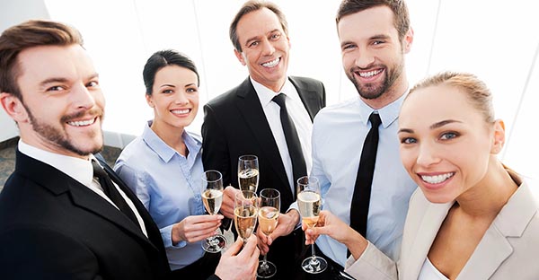 Apéritif contact de rentrée
Mardi 17 septembre accueil à partir de 18H00 au Best Western de Roissy 
Avec <a href="/jfbenon/">Jean-Francois BENON</a>, DG du CEEVO et Philippe Tissier directeur de l'union des maires du Val d'Oise
Économie, perspectives

Inscription 👇 helloasso.com/associations/a…

#Entreprises #Économie