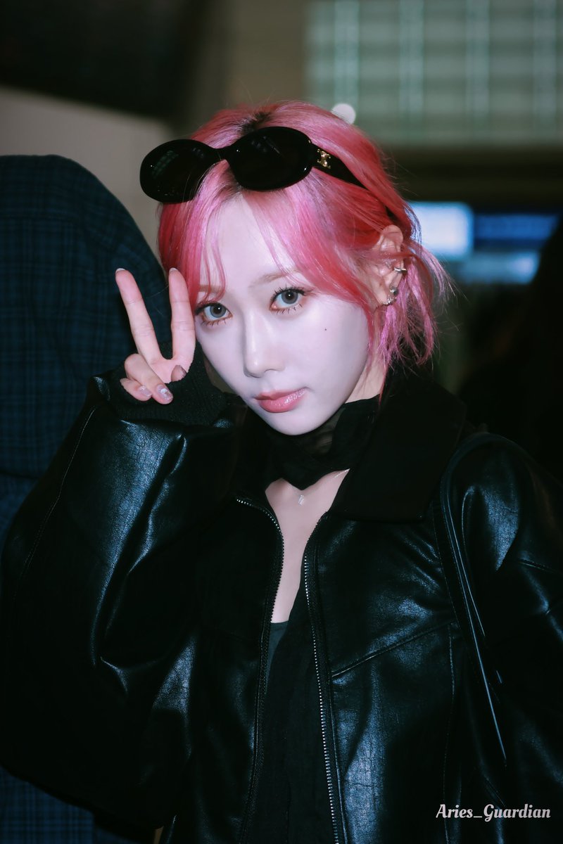 240910 ICN 한동 인천출국 
 
🔫🩸

 #한동 #드림캐쳐 #handong #dreamcatcher #韩东