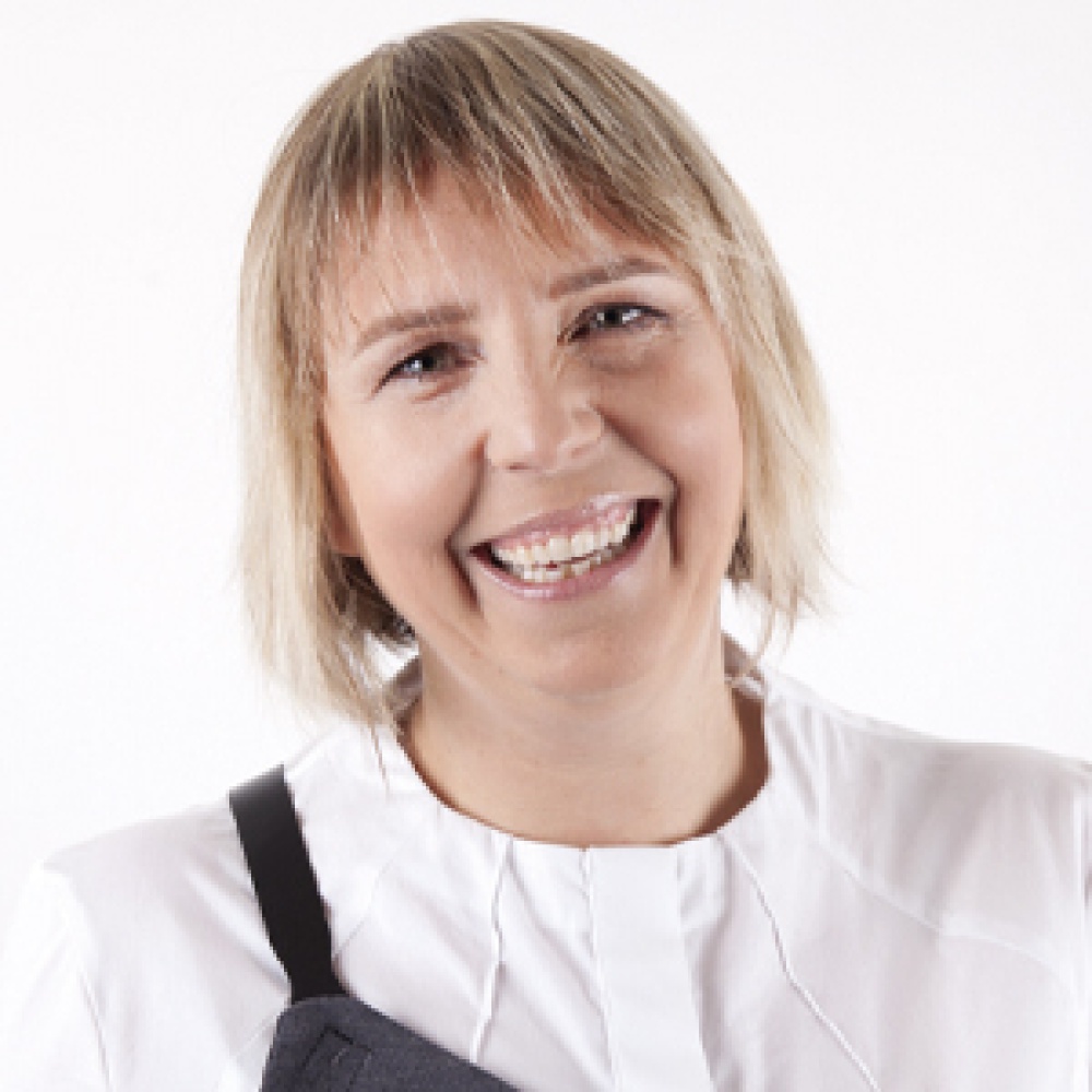 rtl1025's tweet photo. 🖥️ Ospite di questa prima puntata #Teamsystem, azienda italiana che mette a disposizione 250 posti di #lavoro.
Ci colleghiamo con #DonatellaIsaia, Group Chief People & Culture Officer di TeamSystem
#NonStopNews #IlPostInFabbrica
▶️https://t.co/iDld1y40ul https://t.co/AoMg3NUhZU