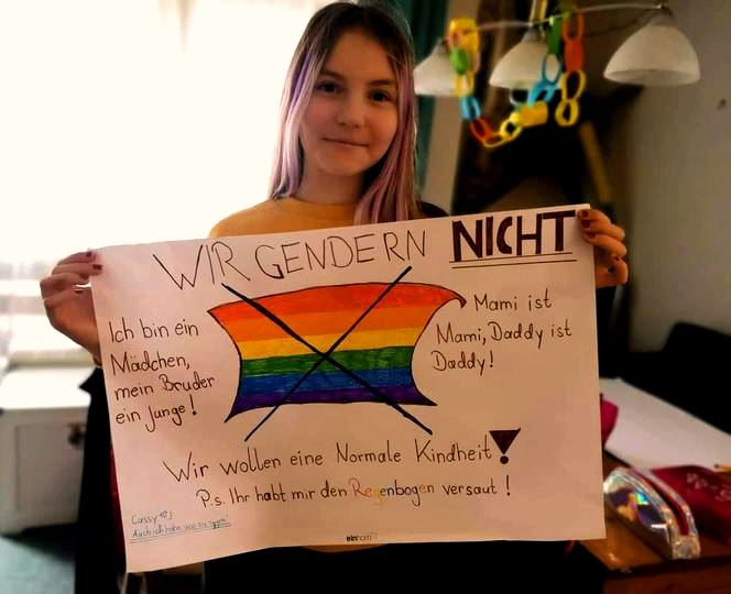 SILBER-FRAU tweet media