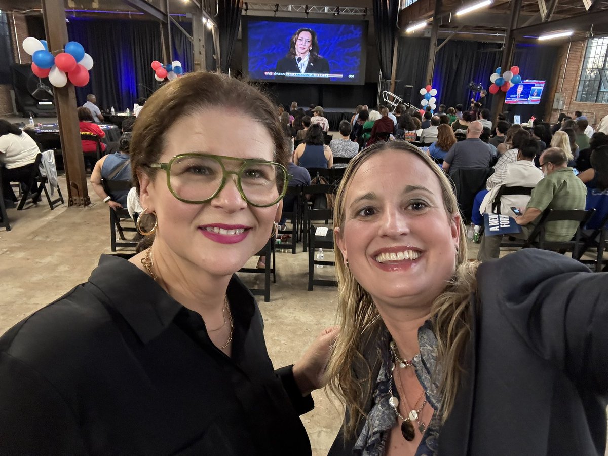Analisa Swan🪷🏳️🌈#DemForce🇺🇦⚖️💛🐝🇺🇸💙😍🌊 tweet media