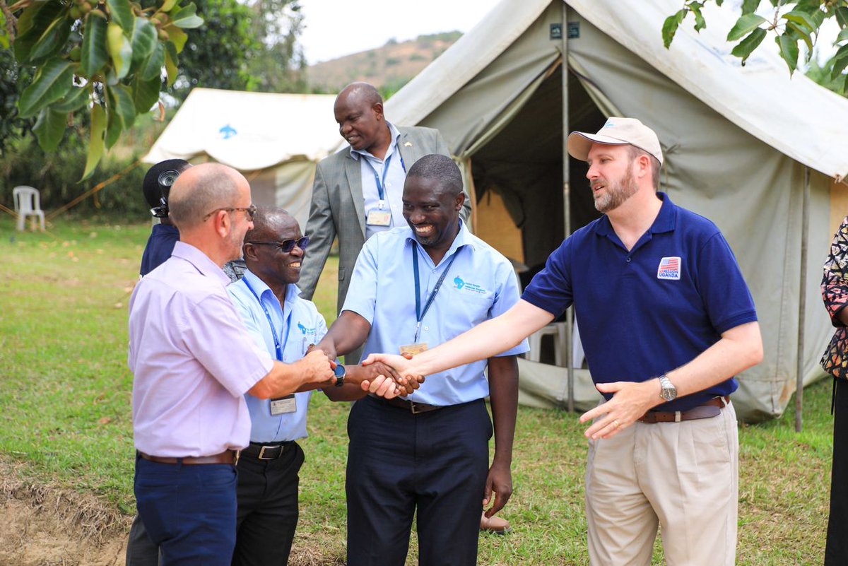 _RHSP's tweet photo. We were honored to host U.S. Ambassador to Uganda, William Popp, along with the CDC Director and his public health team at the Rakai Community Cohort Study (RCCS) in Bitabago Village, Rakai District. https://t.co/JdnMFvxlWK