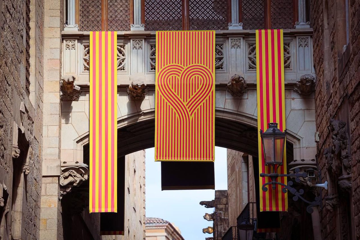 La Diada és una jornada per reflexionar qui som i cap a on volem avançar. Una jornada per refermar la nostra voluntat de ser i de conviure. Un moment per compartir i retrobar-nos. Perquè la Diada ens pertany a tots els catalans i les catalanes.

Bona #Diada2024! 

#DiadaDeTothom