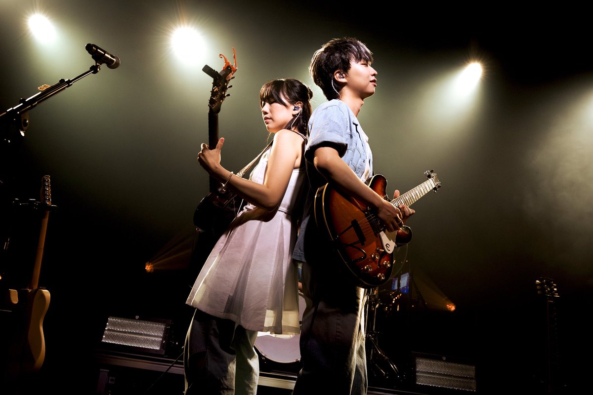 yudabinband's tweet image. ☘ 𝗙𝗢𝗨𝗡𝗗 𝗢𝗨𝗧! 𝗕𝗲𝗵𝗶𝗻𝗱 𝗣𝗵𝗼𝘁𝗼𝘀 ☘

#유다빈밴드 #YdBB
#FOUNDOUT