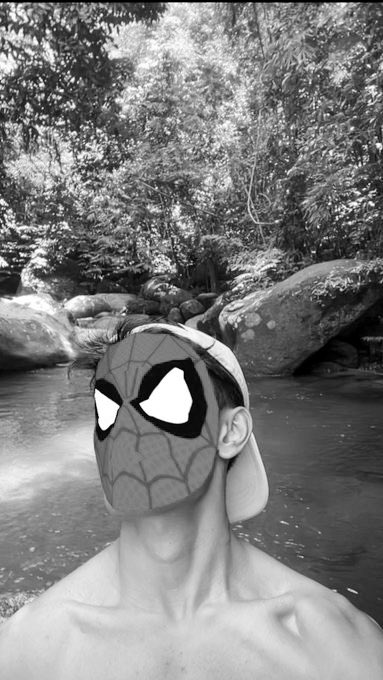 aimankadir tweet media