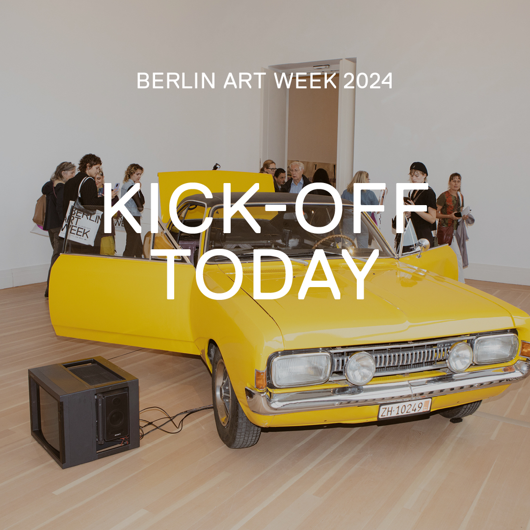 The day has finally come—the 13th #BerlinArtWeek starts today! 💜 
Together, we are celebrating the festival kick-off of this year's Berlin Art Week with city-wide exhibition openings and special programmes:
berlinartweek.de/en/programme/ 📷️ Kristin Krause #KulturprojekteBerlin