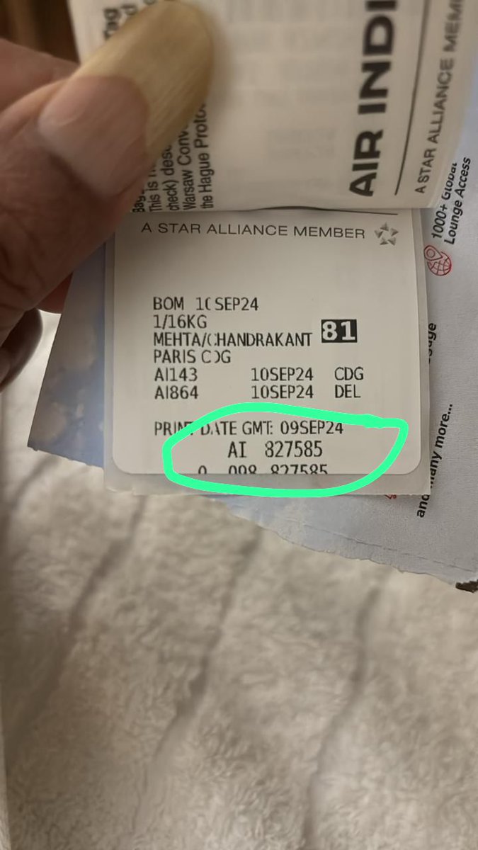 amitcm0121's tweet photo. AI143 10Sep24 Life saving medicines lost due to Missing Baggage at Delhi airport in transit for Mumbai - Delhi - Paris flight
Baggage tag #827585
MEHTA CHANDRAKANT
It has Ladies clothes and other imp things
@airindia @DelhiAirport @flyai https://t.co/pLMhtyFAfT