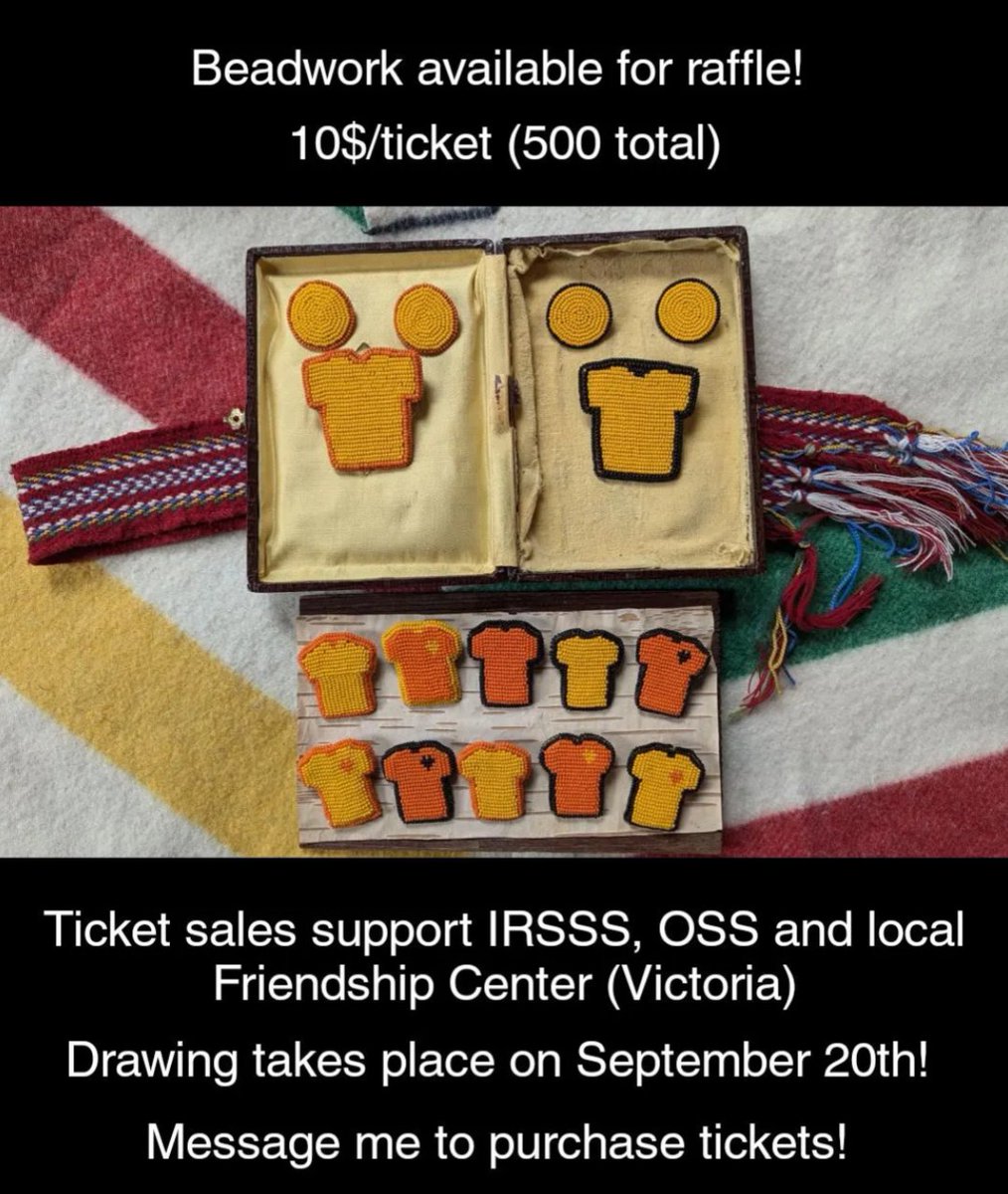 Hrbngr_of_btfl's tweet image. Beadwork for raffle! #IndigenousBeadwork #MétisBeadwork #Métis #Metis #OrangeShirtDay #Indigenous #Beadwork #Charity #IndigenousCharity #IRSSS