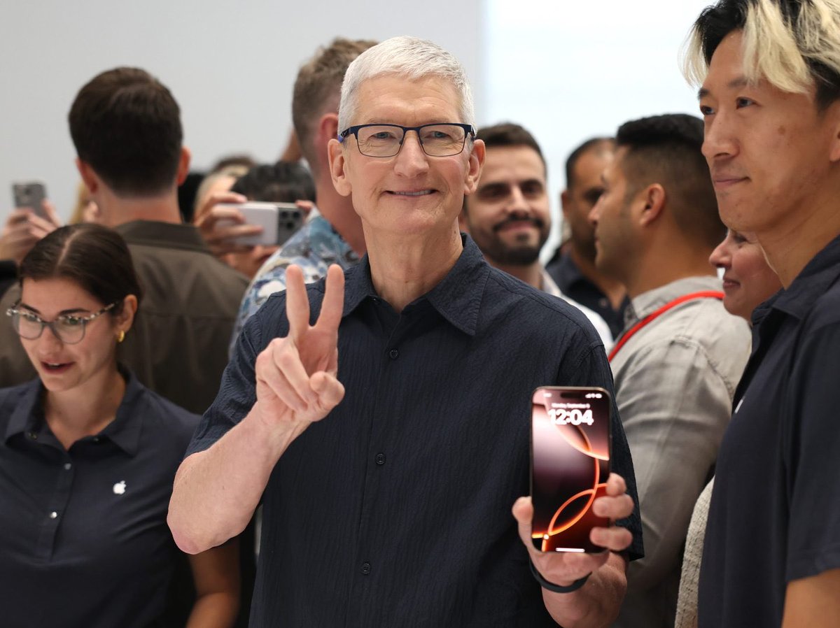 Apple Hub tweet media