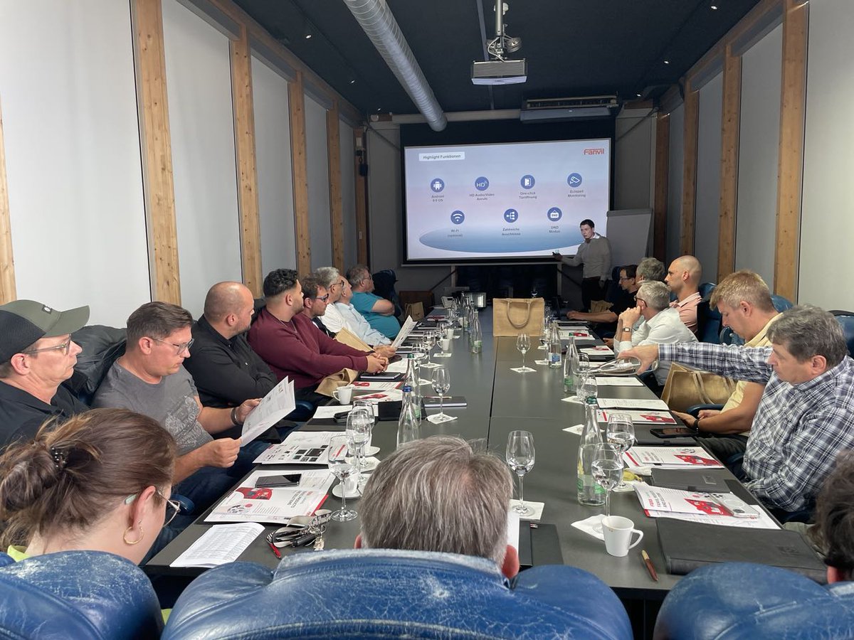 FanvilOfficial's tweet image. Yesterday we held an exciting roadshow in Swiss！
Thank you to everyone who joined us and made it a success!

#Fanvil #Allnet #Swiss #Roadshow