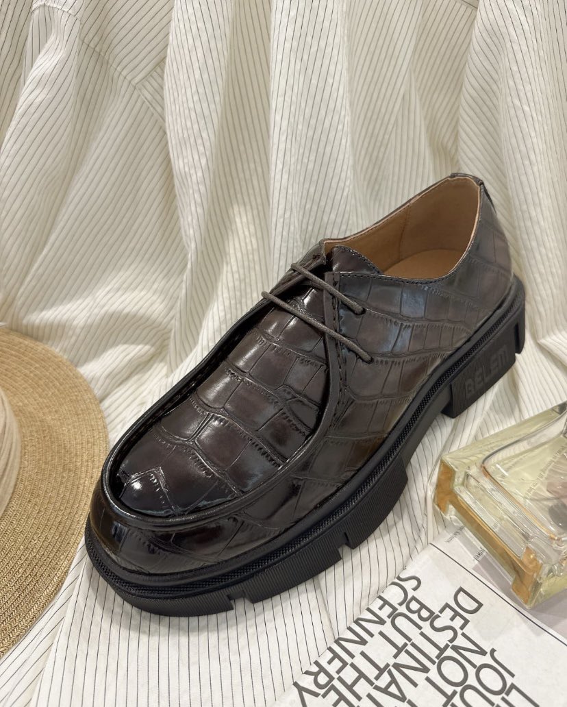 Shoes available size 6-10 WhatsApp 0697847039 or follow link Follow this link to view our catalog on...