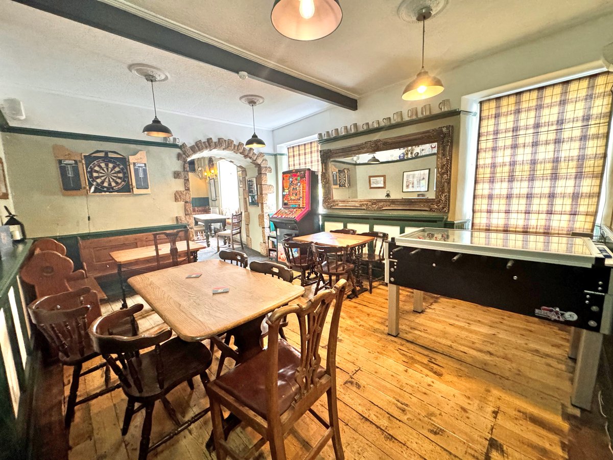 SP_Commercial's tweet image. 🌟 NEW Instruction 🌟 | North Yorkshire - Market town freehold pub with letting rooms

Freehold: £300,000 | Middleham, Leyburn 📍

🖱️sidneyphillips.co.uk/business-detai…

#middleham #leyburn #northyorkshire  #pubsforsale #pubsforsaleuk #pubsforsalenorthyorkshire property #commercialproperty