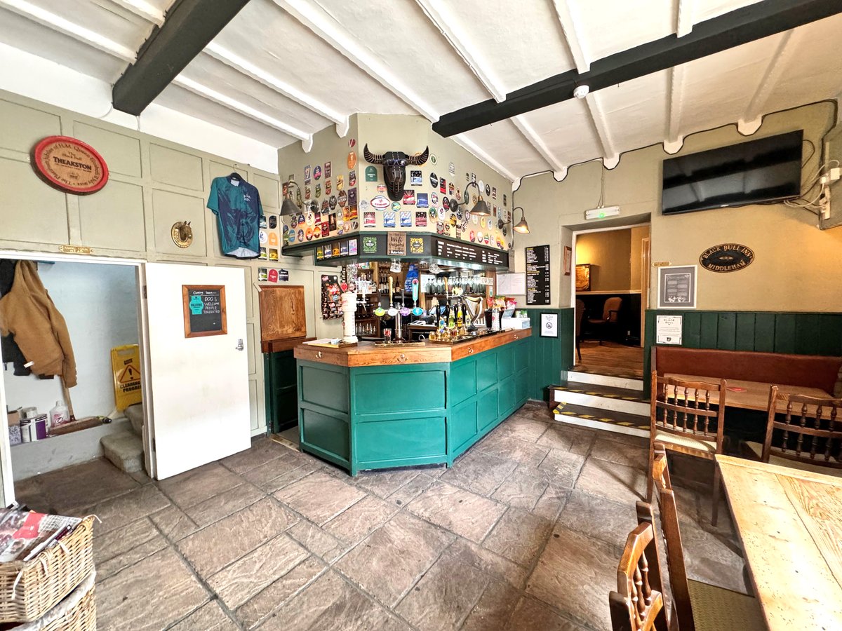 SP_Commercial's tweet image. 🌟 NEW Instruction 🌟 | North Yorkshire - Market town freehold pub with letting rooms

Freehold: £300,000 | Middleham, Leyburn 📍

🖱️sidneyphillips.co.uk/business-detai…

#middleham #leyburn #northyorkshire  #pubsforsale #pubsforsaleuk #pubsforsalenorthyorkshire property #commercialproperty