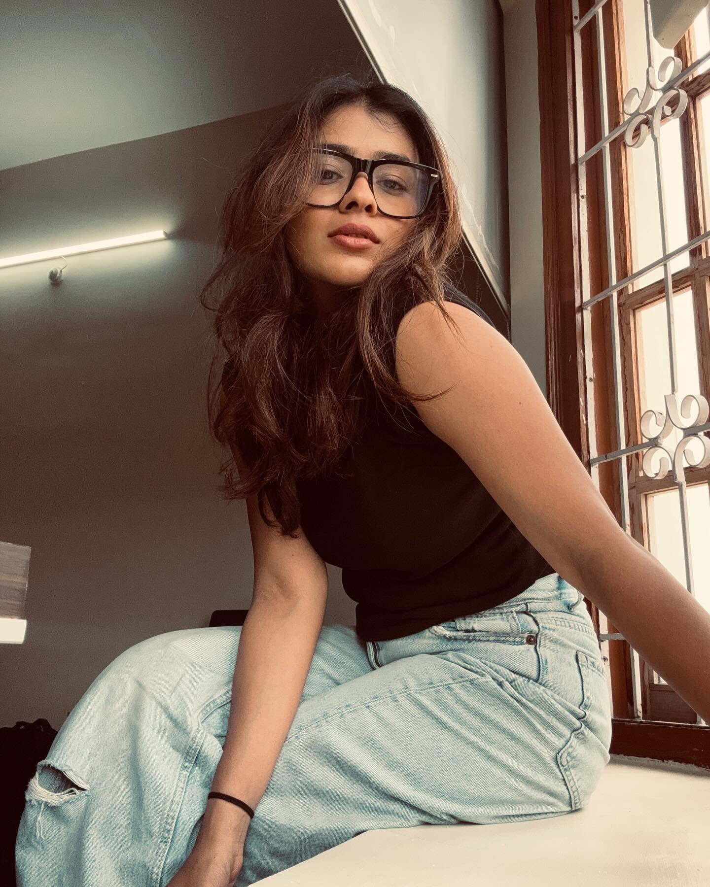 GXLWhE5aoAAPbRE?format=jpg&name=large