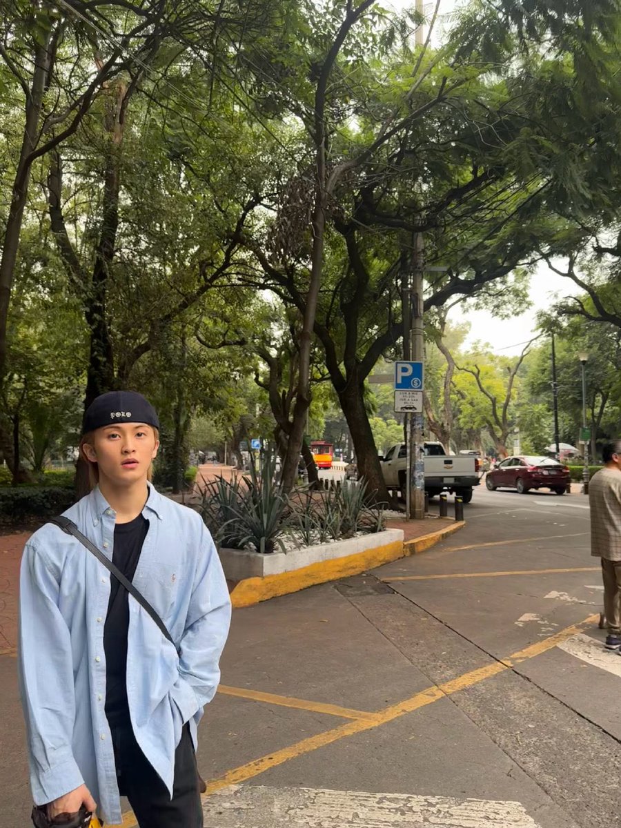 사둥 ²⁰⁰ tweet media