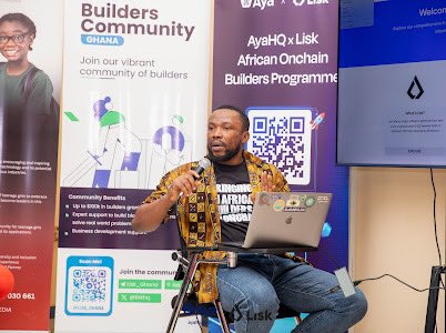 WikicatStalwart's tweet image. Next, a session by @HaqiAilara, Lisk Ambassador for 🇬🇭, doing more giveaways and taking us through a presentation on @Lisk.

@ukonu_o , CTO came in with the technical part, Building on @LiskHQ.I had to run away as a non-technical guy😂.

#LiskXAyaRoadshow
#onchainBuildersProgram