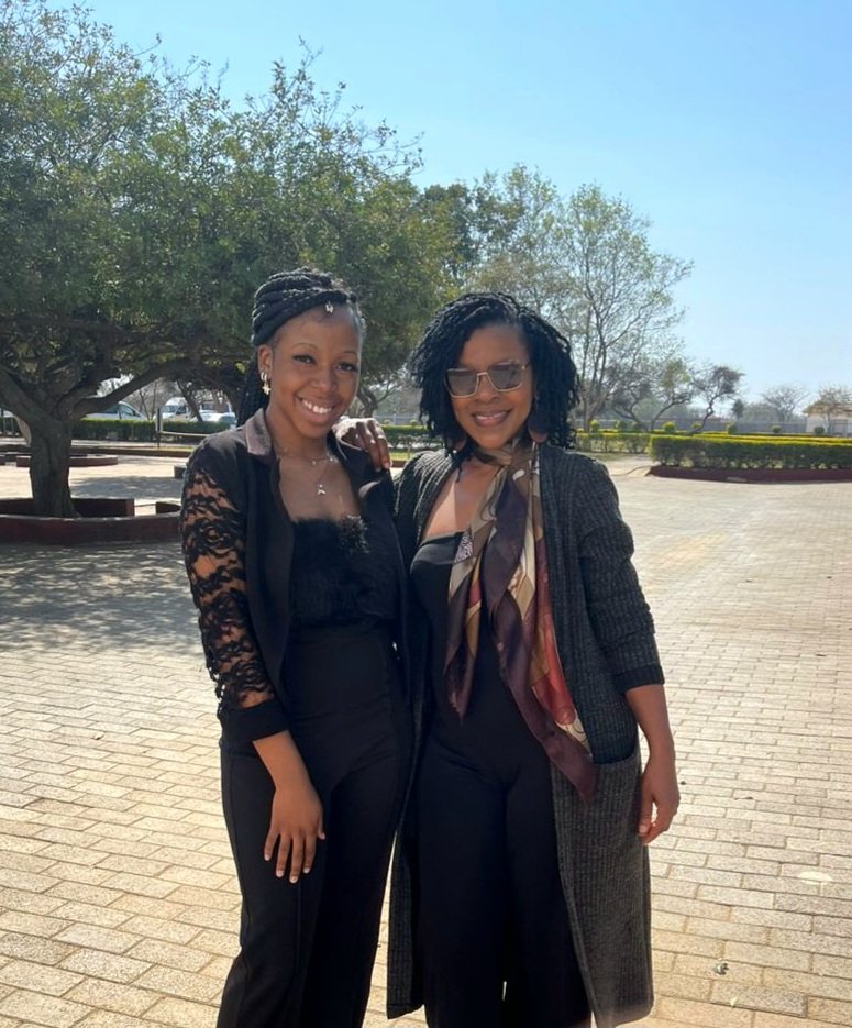 MsMabaleka's tweet image. My young birthday twin and workmate.