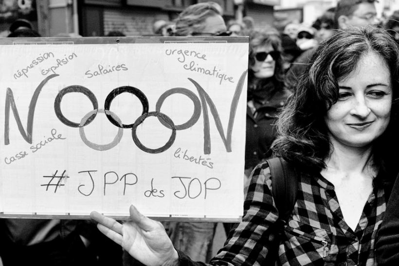 🔴 Une magouille pour éviter de payer les heures supplémentaires des salarié·es des JO ? 

Une vingtaine de ces salarié·es ont décidé de se tourner vers les Prud’hommes. 

Bien plus pourraient se joindre à la démarche.

Lire notre article ⤵️
rapportsdeforce.fr/classes-en-lut…