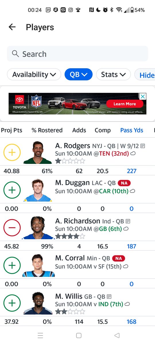 TullyMars46's tweet photo. @YahooFantasyCC hello. Yahoo fantasy won't sorry players correctly. By ranking, % rostered, and adds: yes. By proj points, adds, all other stats: no. https://t.co/h4ua649uv7