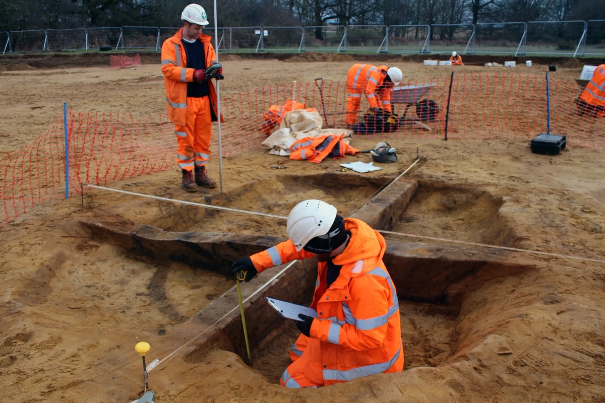 Oxford Archaeology (@oatweet) on Twitter photo Did you know? Sizewell C isn’t just about renewable energy, it’s also home to one of the UK’s largest archaeological projects! With <a href="/CotswoldArch/">Cotswold Archaeology</a> we’ve uncovered 6,000 years of history, from prehistoric pottery to Anglo-Saxon sites.
Learn more here: oxfordcotswoldarchaeology.org.uk Did you know? Sizewell C isn’t just about renewable energy, it’s also home to one of the UK’s largest archaeological projects! With <a href="/CotswoldArch/">Cotswold Archaeology</a> we’ve uncovered 6,000 years of history, from prehistoric pottery to Anglo-Saxon sites.
Learn more here: oxfordcotswoldarchaeology.org.uk