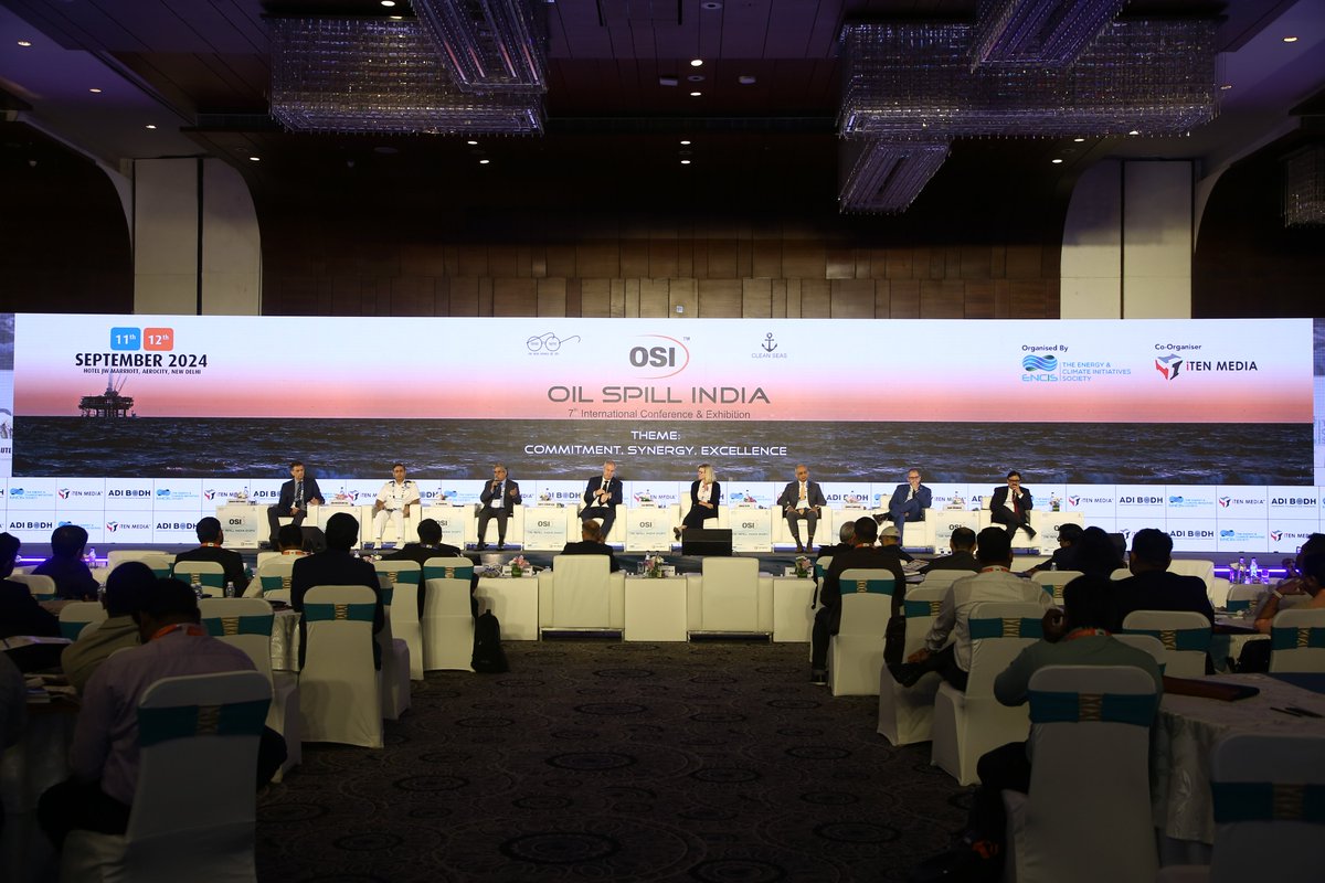oilspillindia's tweet photo. We are delighted to share a glimpse of the Opening Pllenary at Oil Spill India 2024!
📌11th of SEPTEMBER 2024, JW MARRIOTT, AEROCITY, NEW DELHI
#OilSpillIndia #osi #OSI2024 #ENCIS #ITENMedia https://t.co/VuiHM0cD8F