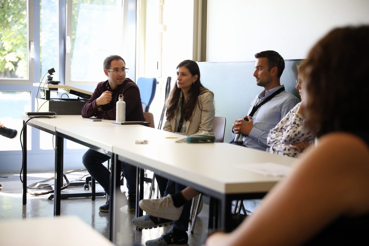 youngacademy_ch's tweet photo. Exploring the #role & #responsibility of #AI scientists and communicators in effectively engaging with the public - exciting discussions at our AI project group's workshop at this year's #ScienceComm24!
Thank you to all participants and the organisers!
📷 @ScienceEtCite https://t.co/vB8BYKpqMS